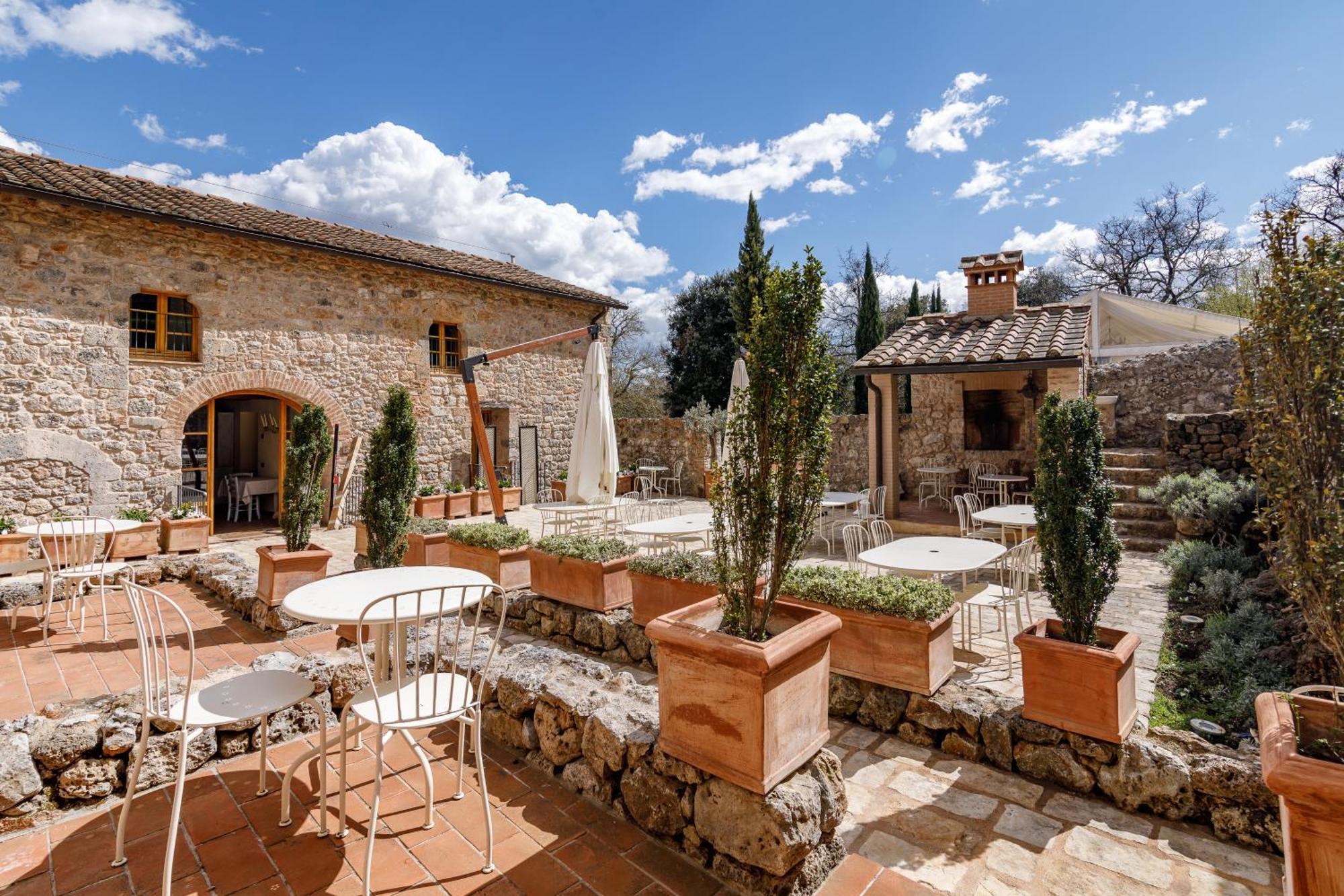 Relais La Costa Historical Residence Monteriggioni Buitenkant foto